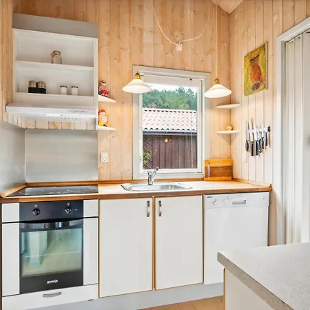 Charming And Cozy House Close To Ebeltoft, Holiday home *