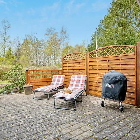 Charming And Cozy House Close To Ebeltoft, Holiday home *